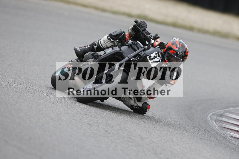 /37 09.08.2026  Pluess Motosport ADR/Freies Fahren/37